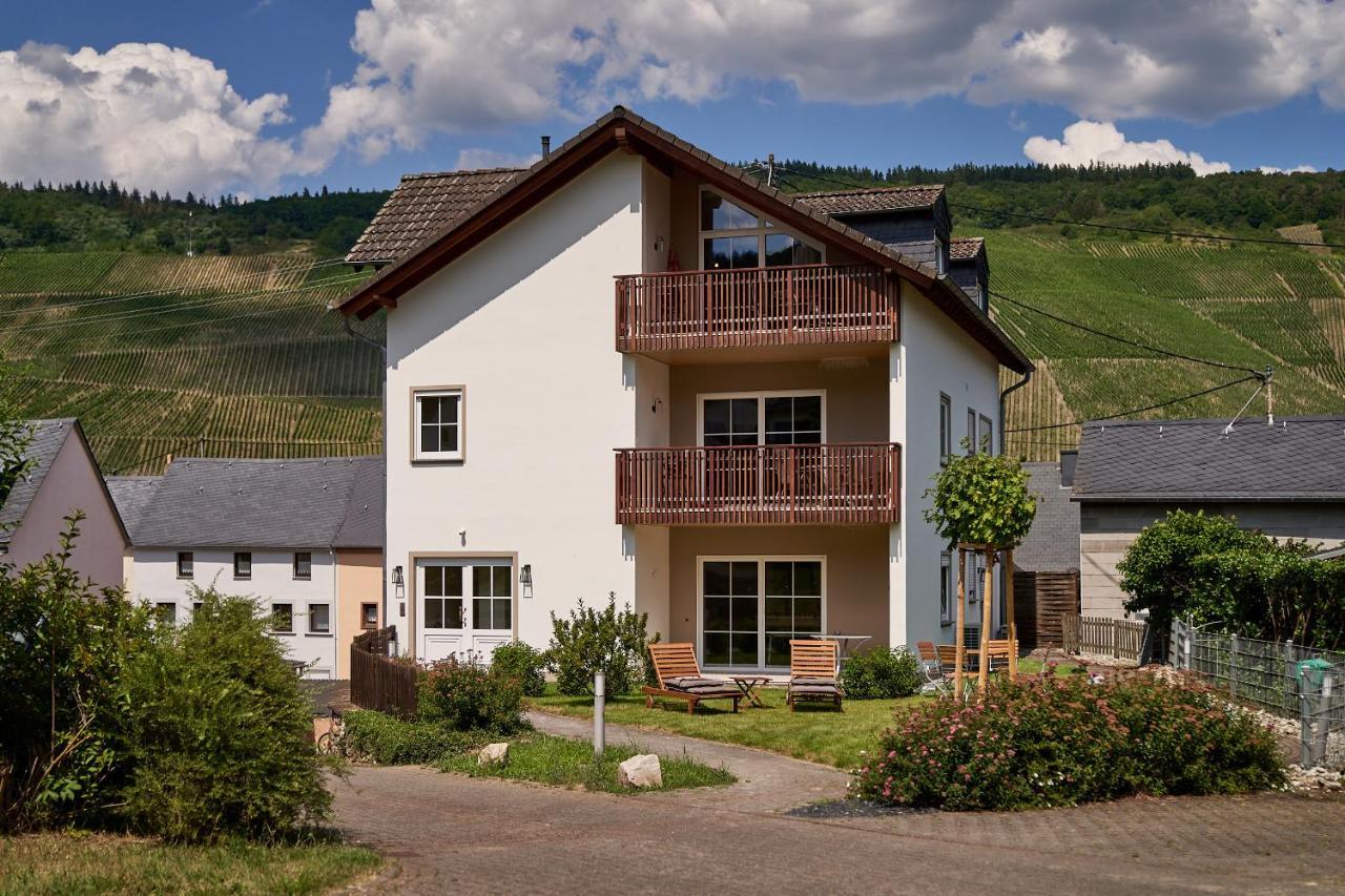 Landhaus Wehlener Klosterberg Бернкастел-Кюс Екстериор снимка